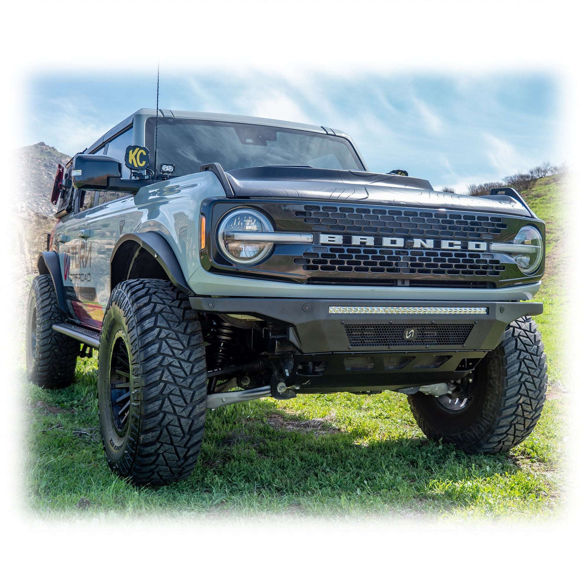 Hyperlyte Front Bumper and Skid Plate for Ford Bronco